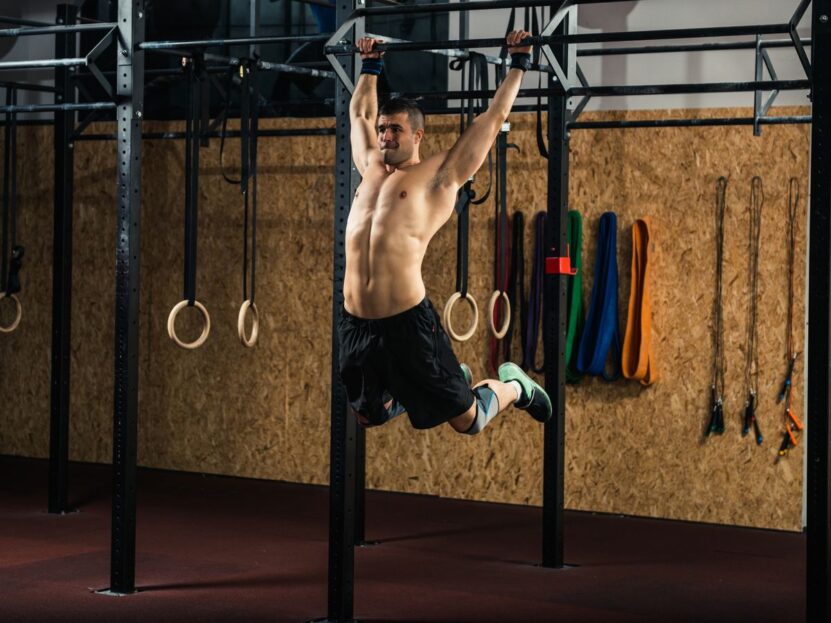 Calisthenics vs CrossFit